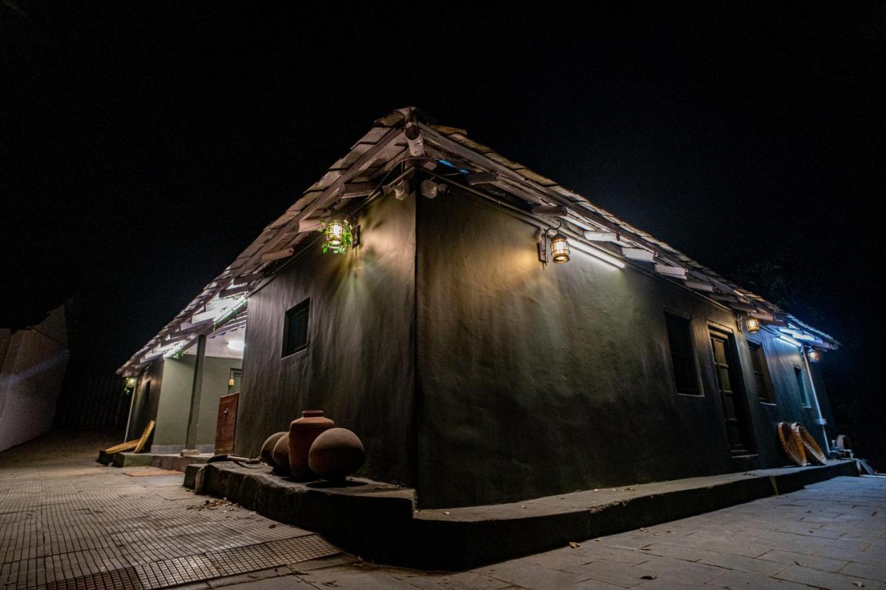 فيلا The Olive Hut Bīr المظهر الخارجي الصورة